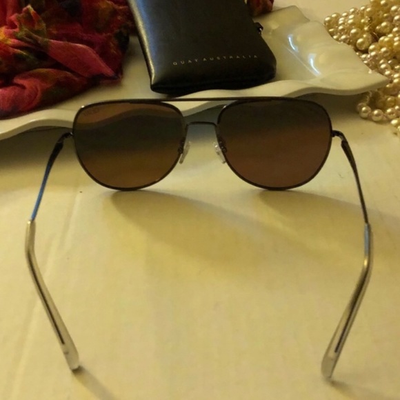 Showing the buyer that she broke them - Picture 2 of 3